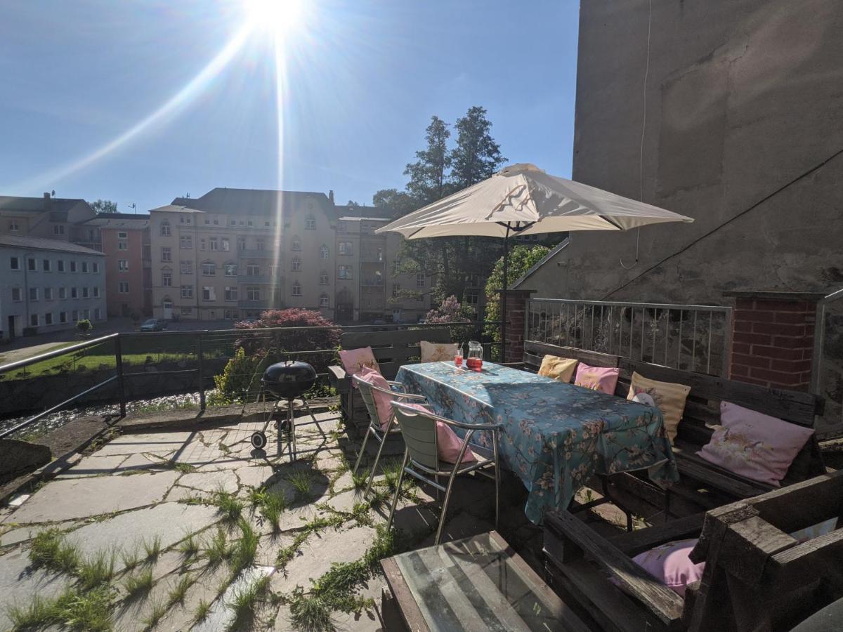 Urlaubstraum Mit Pool, Terrasse & Fluss Im Garten - Ut Lejlighed Sebnitz Eksteriør billede