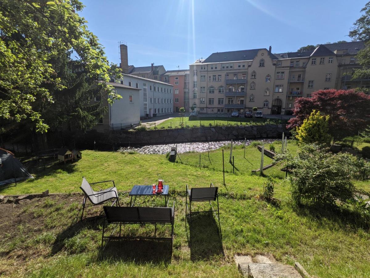 Urlaubstraum Mit Pool, Terrasse & Fluss Im Garten - Ut Lejlighed Sebnitz Eksteriør billede